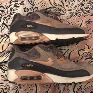 Nike Air Max Sneakers
